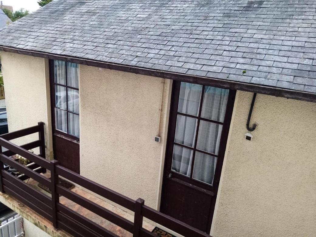 Herm'S Petite Maison Atypique Et Cour Privative - Avenue Du Marche - Ideal Couple Ou Jeunes Parents Cabourg Exterior foto