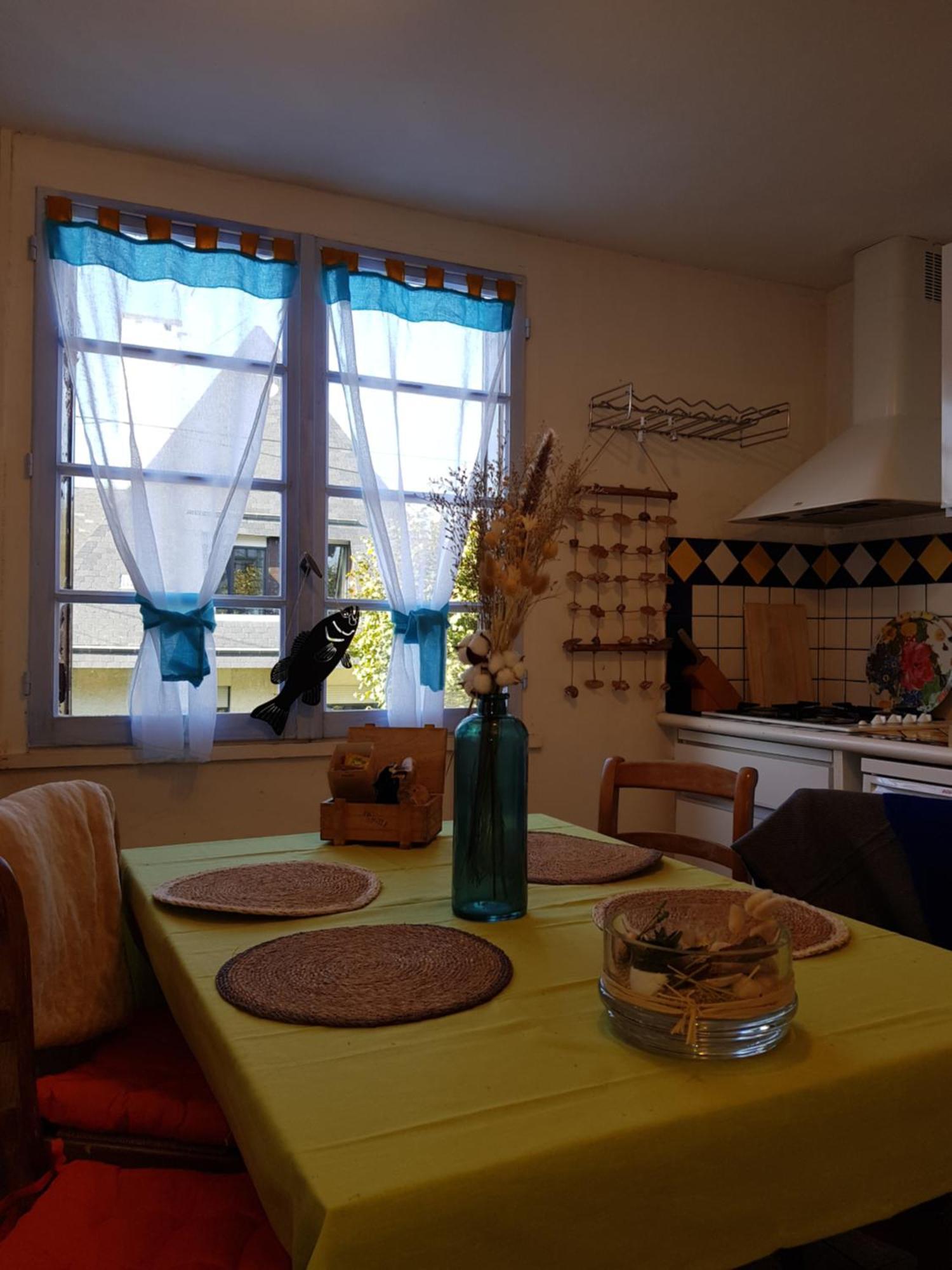 Herm'S Petite Maison Atypique Et Cour Privative - Avenue Du Marche - Ideal Couple Ou Jeunes Parents Cabourg Exterior foto