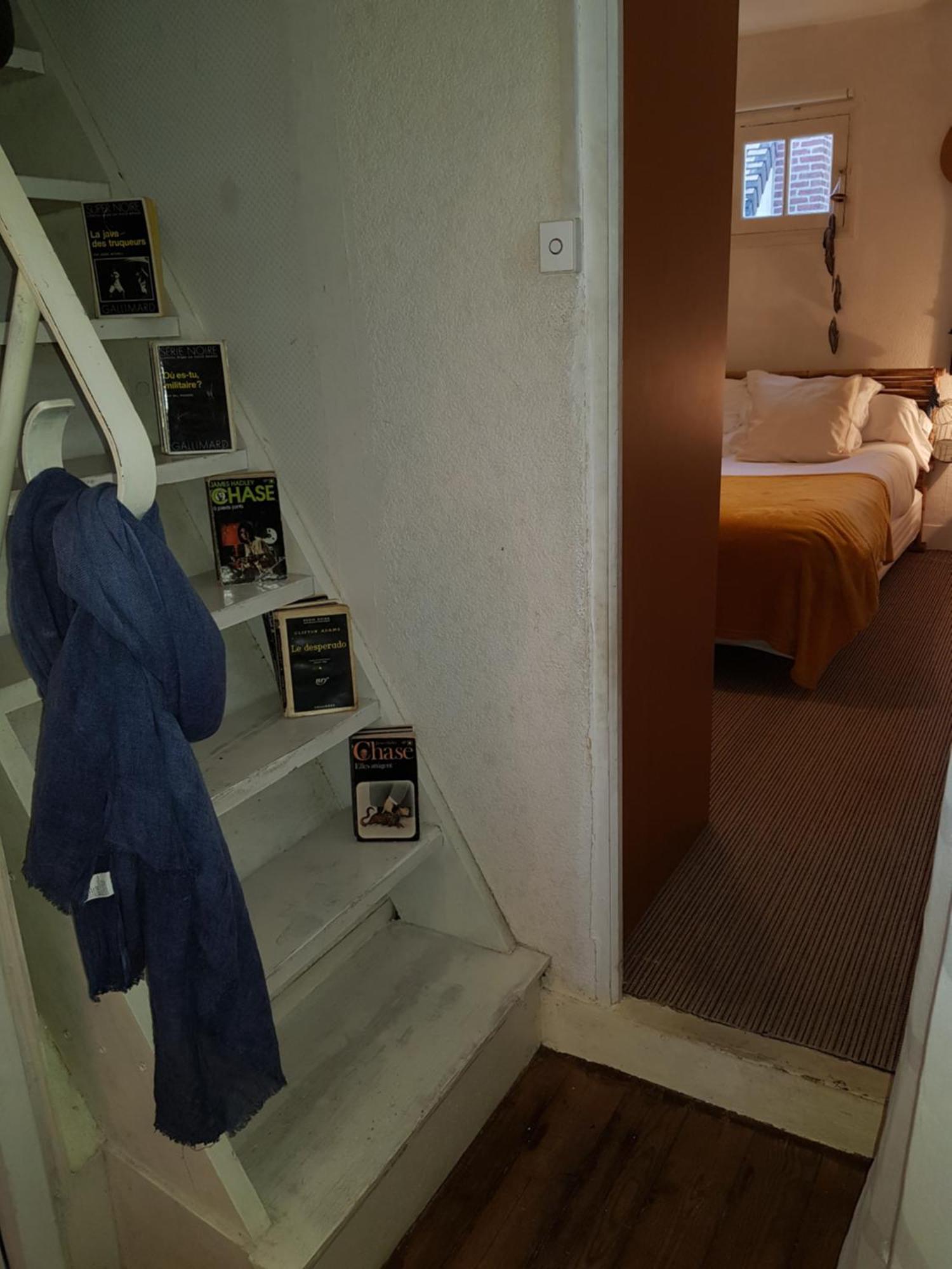 Herm'S Petite Maison Atypique Et Cour Privative - Avenue Du Marche - Ideal Couple Ou Jeunes Parents Cabourg Exterior foto