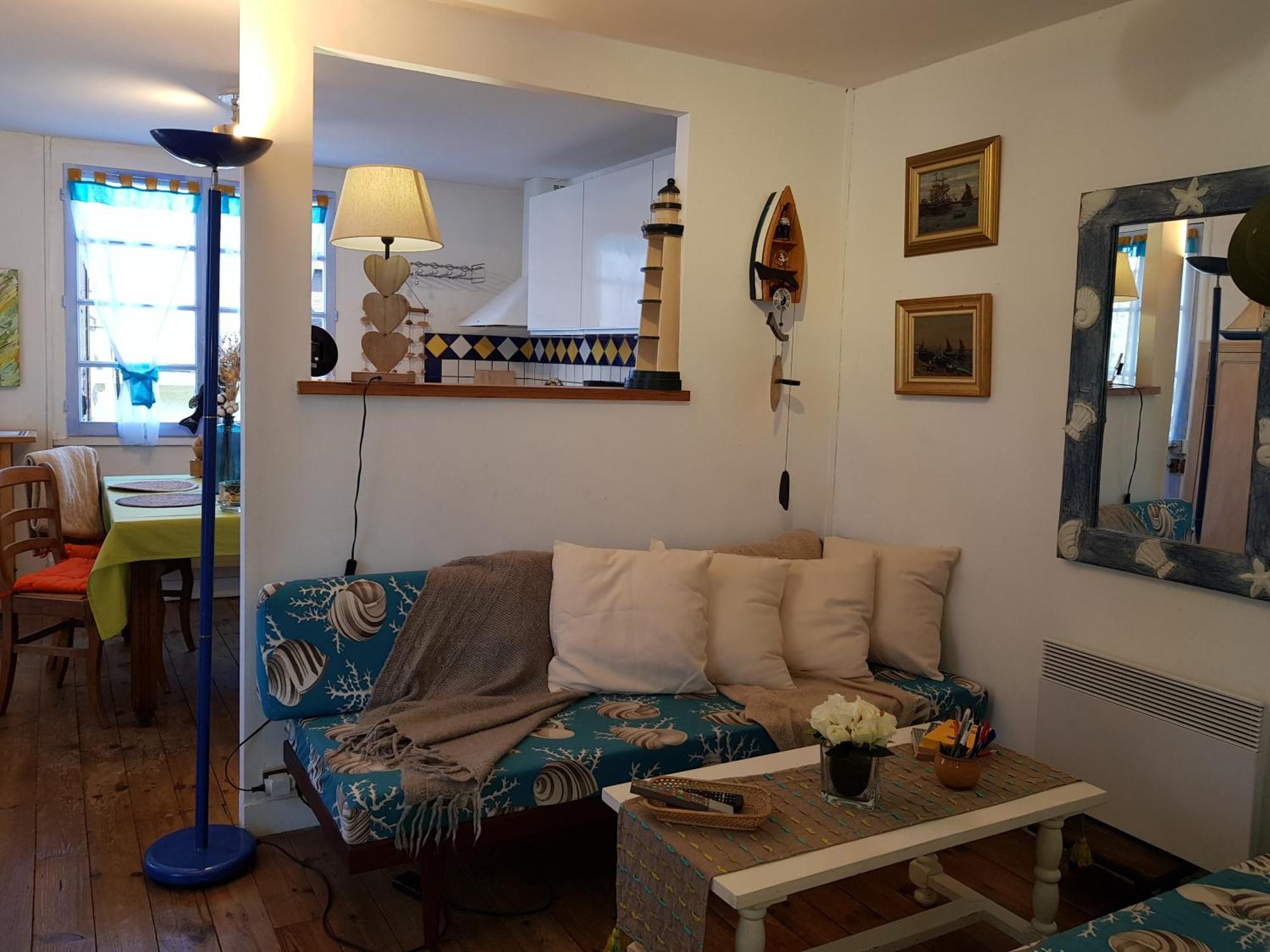 Herm'S Petite Maison Atypique Et Cour Privative - Avenue Du Marche - Ideal Couple Ou Jeunes Parents Cabourg Exterior foto